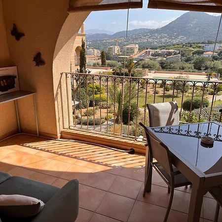 Joli Studio Tout Confort Proche Toutes Commodites Dans Residence Calme LʼÎle-Rousse Εξωτερικό φωτογραφία