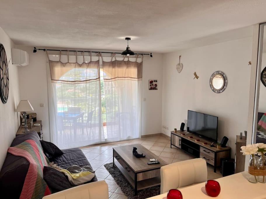 Joli Studio Tout Confort Proche Toutes Commodites Dans Residence Calme LʼÎle-Rousse Εξωτερικό φωτογραφία